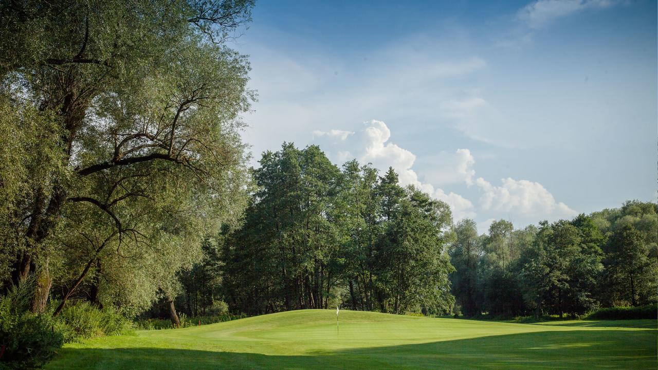 Villa Green Sliač Екстериор снимка